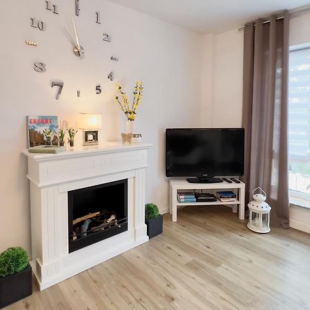 Schoene Helle & Gemuetliche Wohnung In Altstadtnaehe Érfurt Habitación foto