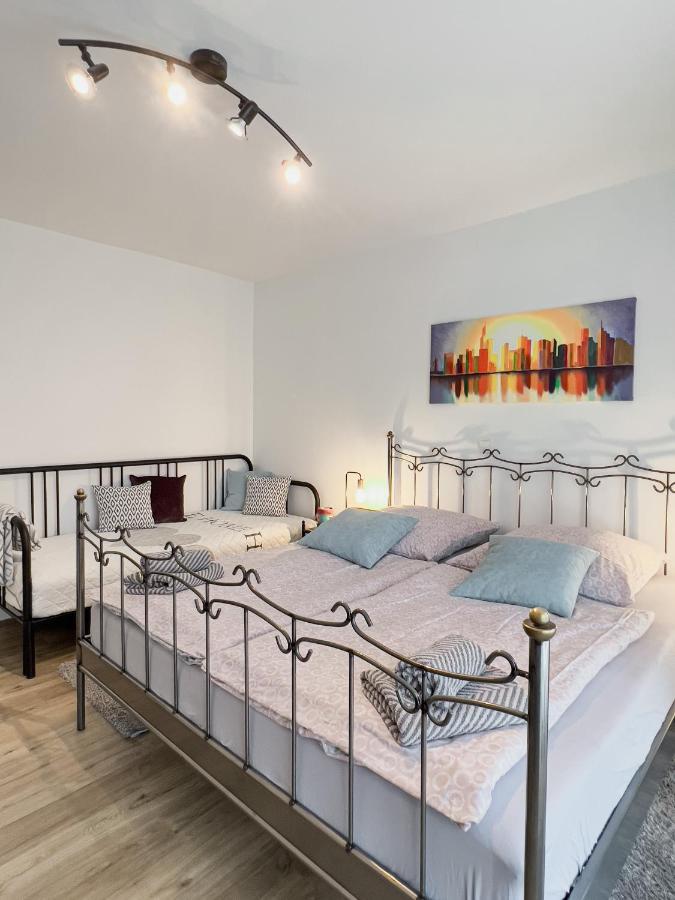 Schoene Helle & Gemuetliche Wohnung In Altstadtnaehe Érfurt Exterior foto